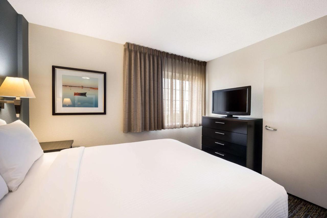 Sonesta Simply Suites Arlington Ngoại thất bức ảnh