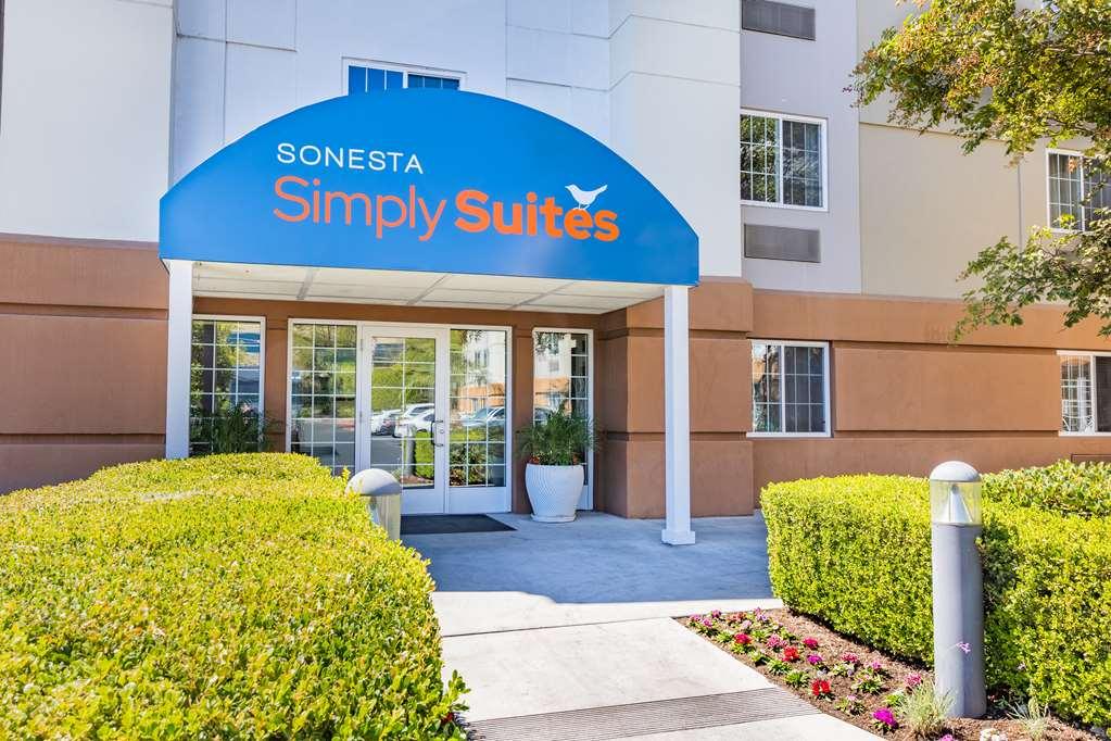 Sonesta Simply Suites Arlington Ngoại thất bức ảnh